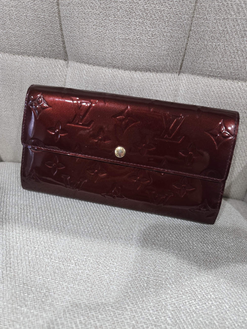 GUC Louis Vuitton Vernis Burgundy Patent Monogram Wallet